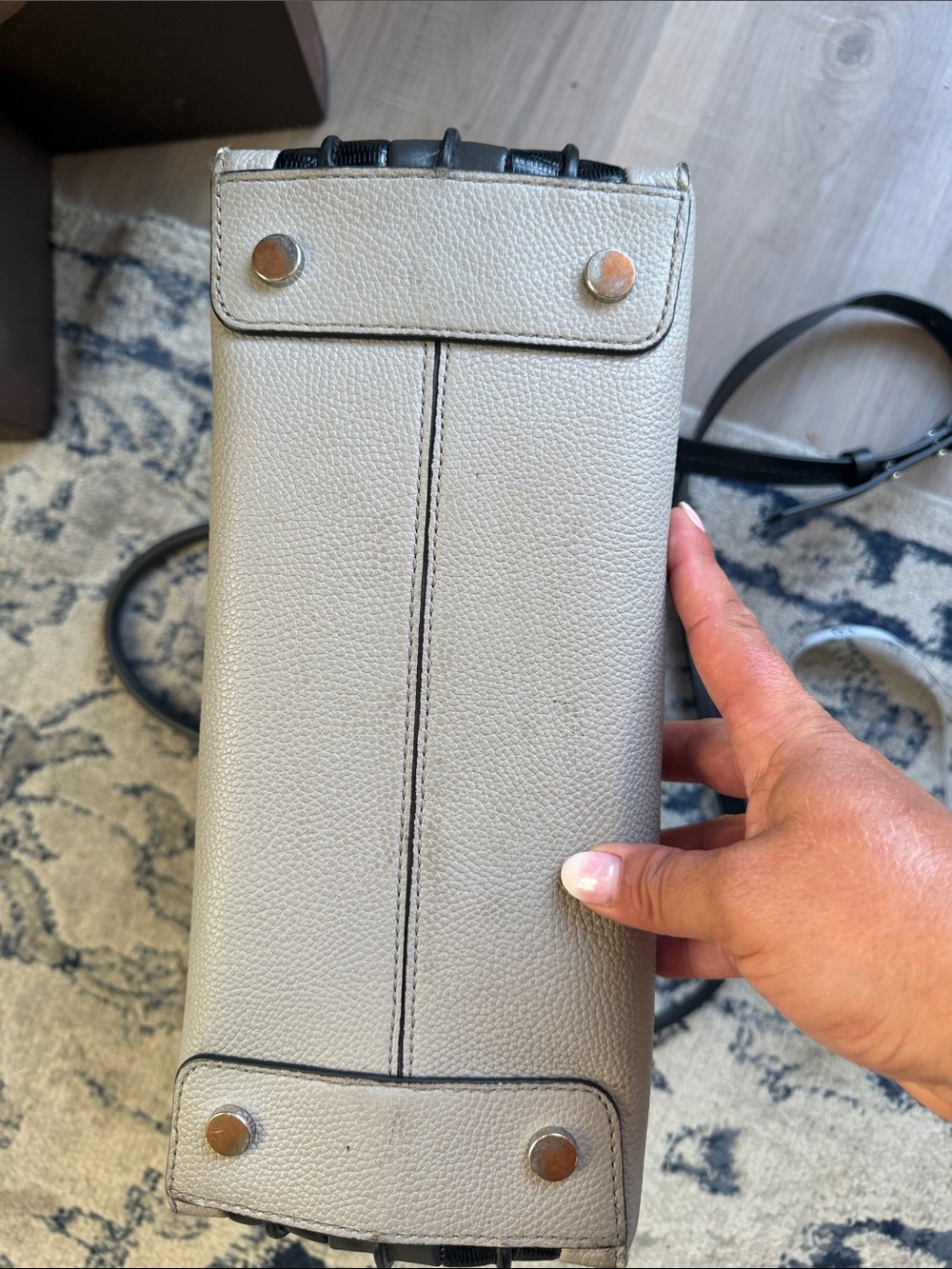 Michael Kors Grey and Black Mercer Pebbled Leather Convertible Tote - Picture 7 of 14
